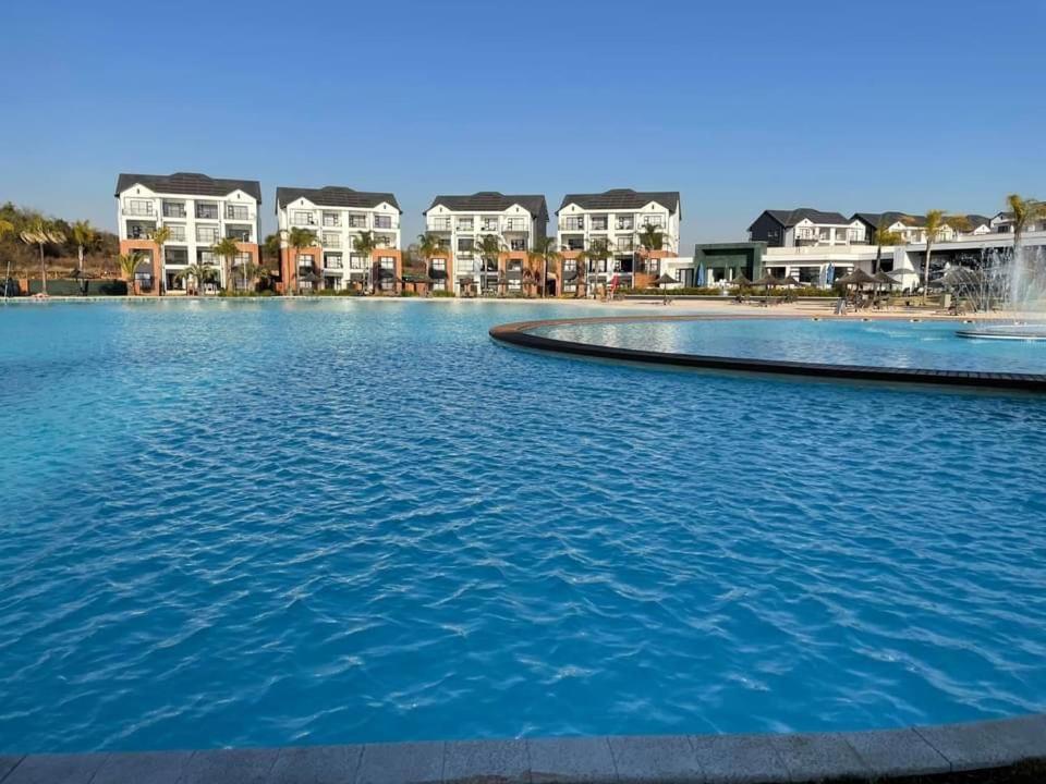 Rnr Crystal Lagoon Apartment Pretoria Ngoại thất bức ảnh